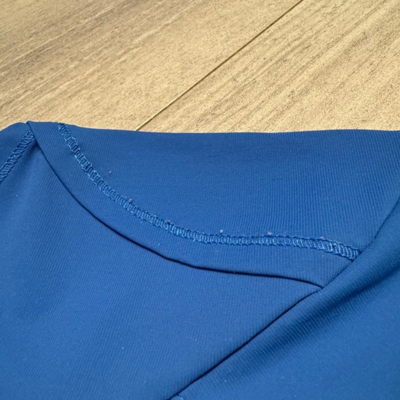 Grey’s Anatomy Scrub Top & Bottom Set - Women’s Extra-Extra Small (XXS) - Blue - Picture 7 of 9